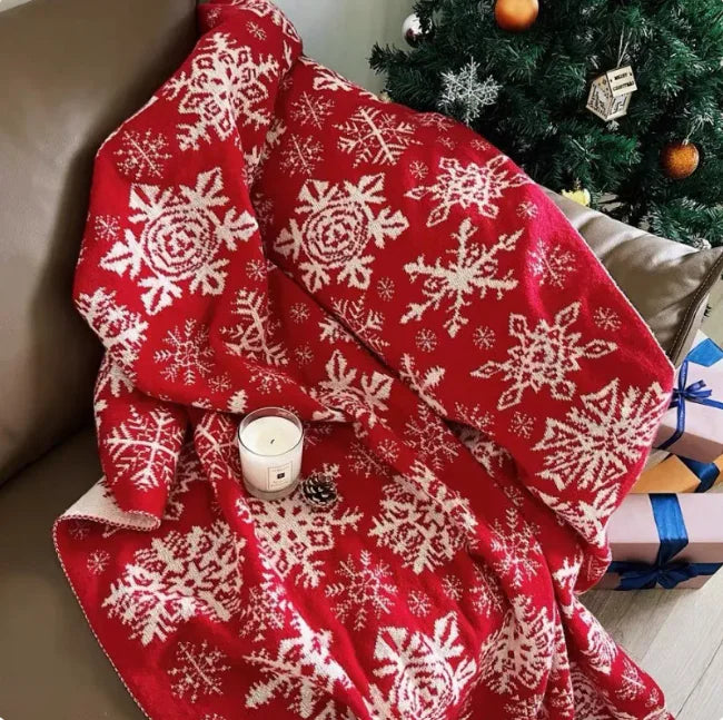 Nordic Knitted Snowflake Pattern Throw Blanket for Sofa or Living Room
